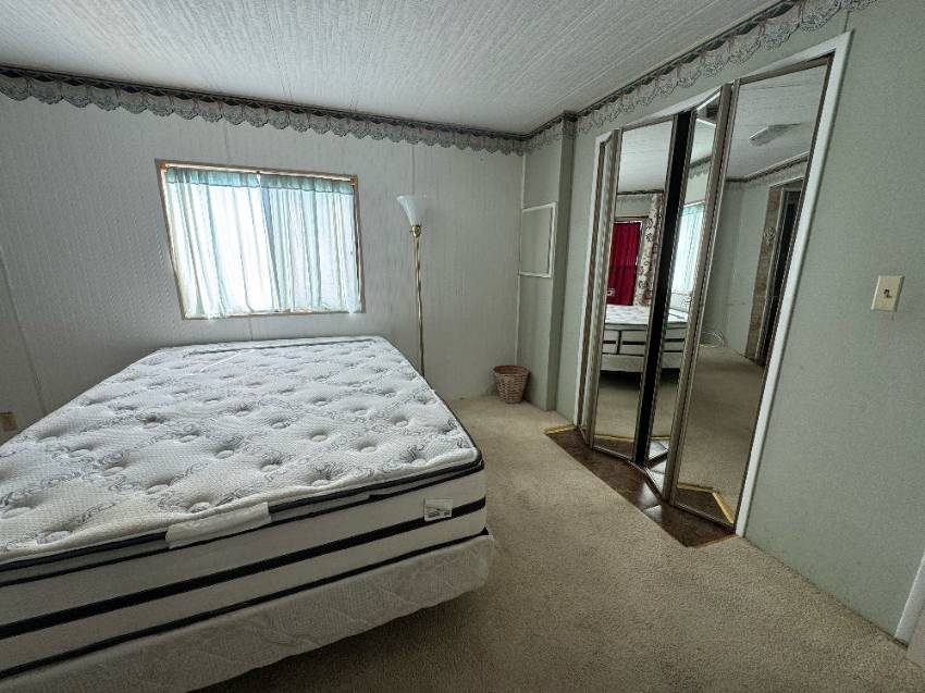 32 Ee Street a Lakeland, FL Mobile or Manufactured Home for Sale